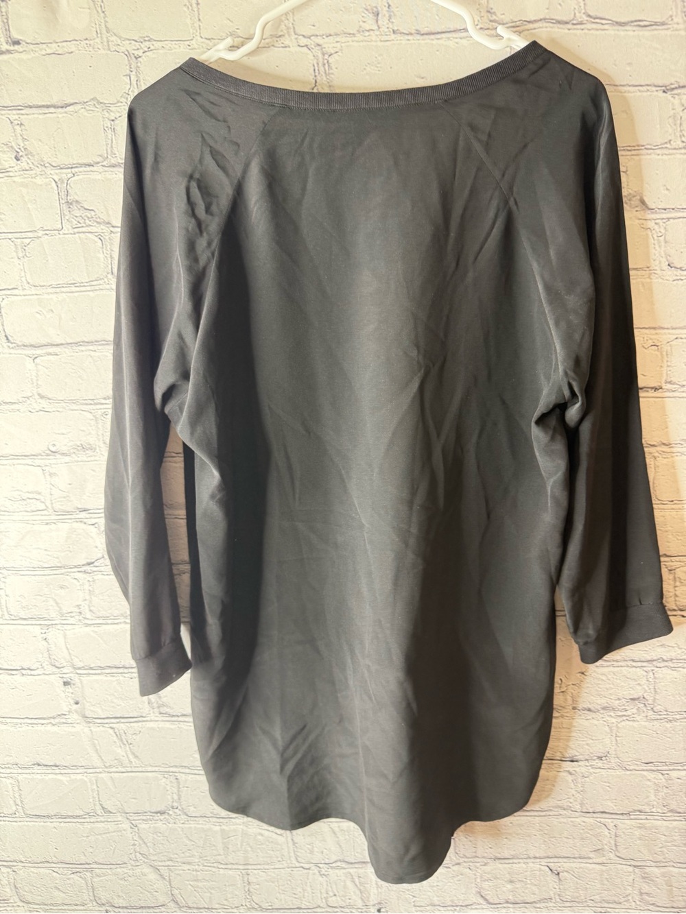 Tibi Black V-Neck Long Sleeve silk blouse size 4 - Picture 3 of 6